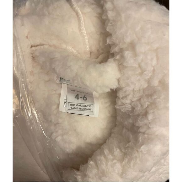 Pottery Barn Kids Solid Sherpa Robe 4-6 - Picture 3 of 7